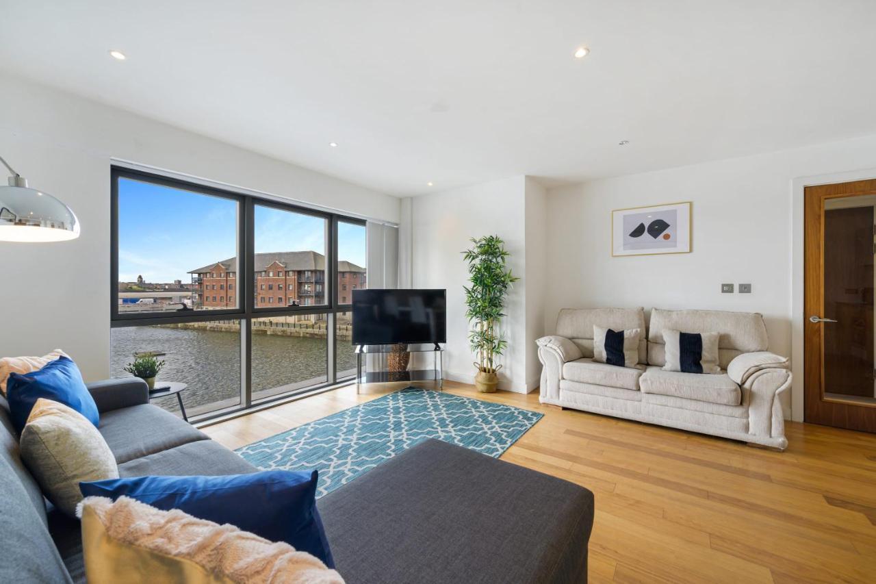 Host & Stay - Waterfront View Liverpool Exterior photo